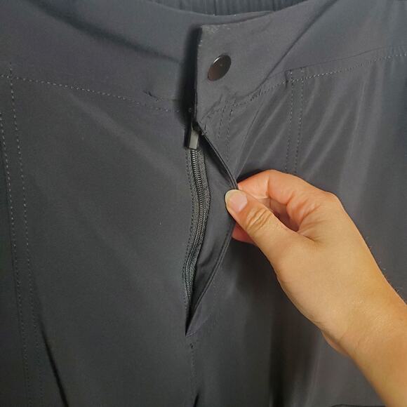 Athleta Chelsea Wide Leg Pant Black Women's Size 8 Utility Cargo Lounge - Picture 6 of 12